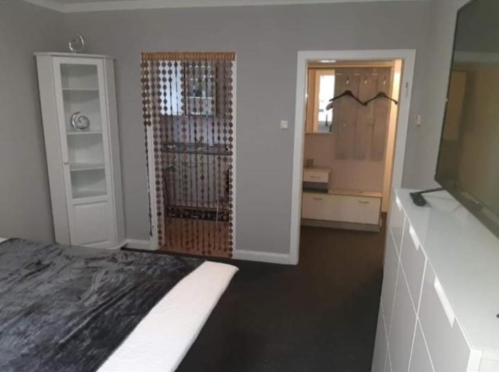 Apartment Gepflegte Schoene Mitten In Der Stadt *